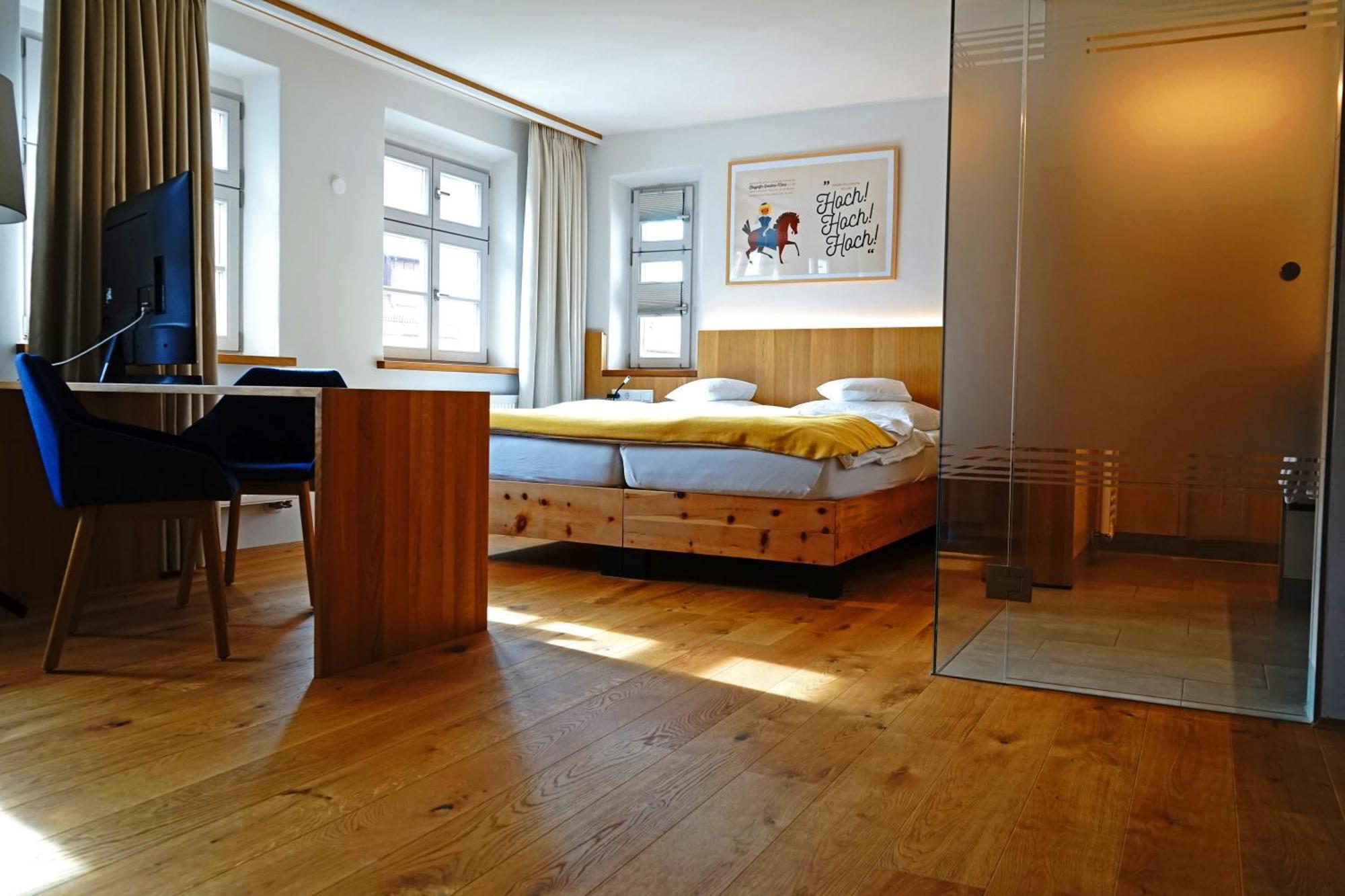 Hotel Zum Schwarzen Ross Und Gutmann Zur Post Hilpoltstein Eksteriør billede