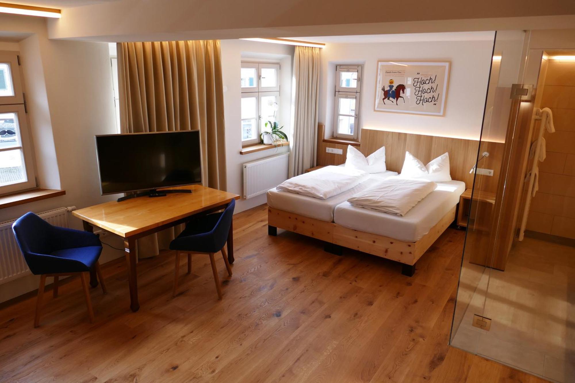 Hotel Zum Schwarzen Ross Und Gutmann Zur Post Hilpoltstein Eksteriør billede